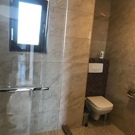 Guest house Breeze Mamaia Nord 3*