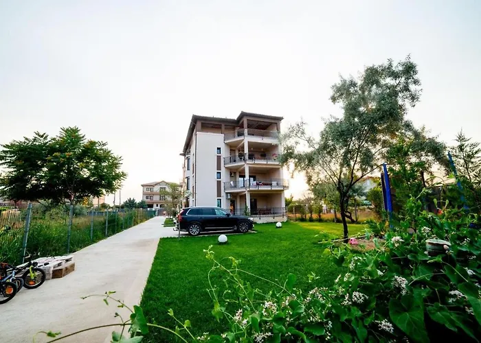 Πανσιόν Breeze Mamaia Nord 3*