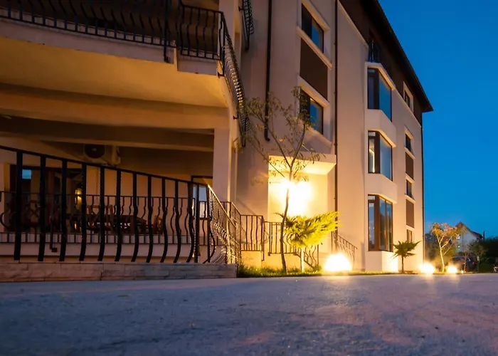 Breeze Mamaia Nord Πανσιόν Năvodari