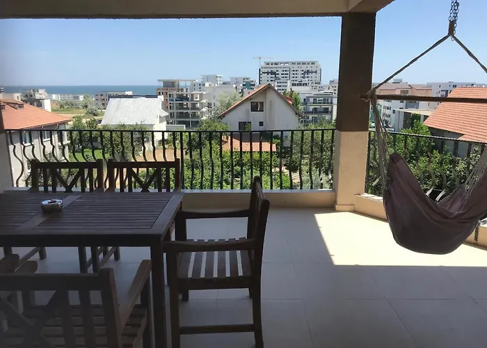 Πανσιόν Breeze Mamaia Nord 3*