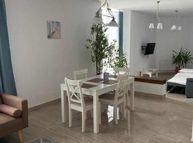 Πανσιόν Breeze Mamaia Nord