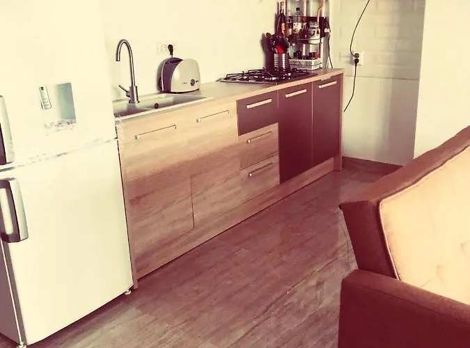 Πανσιόν Breeze Mamaia Nord