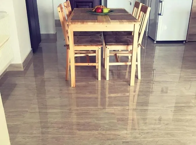 Πανσιόν Breeze Mamaia Nord