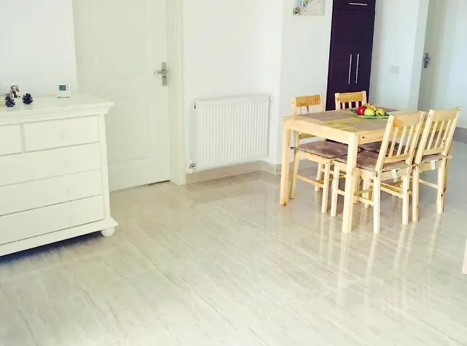 Πανσιόν Breeze Mamaia Nord