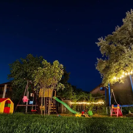 Pensión Breeze Mamaia Nord 3*