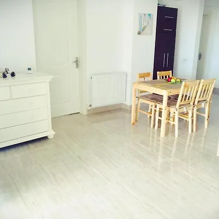 Konukevi Breeze Mamaia Nord